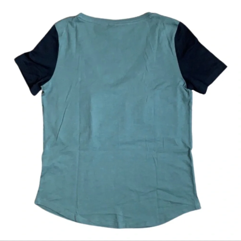 VS PINK Short Sleeve V-Neck Top - Picture 3 of 11